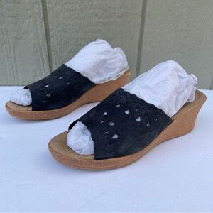 Spring Step Sandals Women's 39/8.5 Italy made Wedge Floral Cutouts Leather Upper